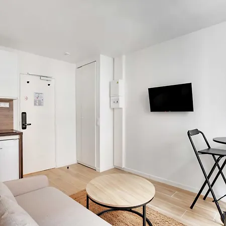 بيت للعطل Pleasant Modern Apartment Menilmontant باريس